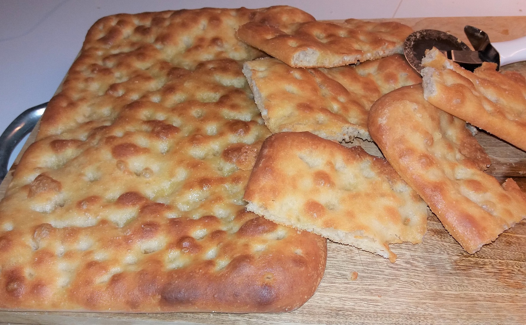 Focaccia Genovese Ricetta Originale Di Voltri Pasticciandoconlafranca Ricette Vegane